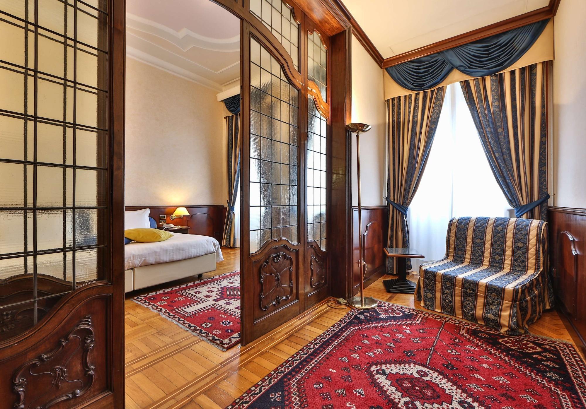 Best Western Hotel Moderno Verdi Генуя Экстерьер фото